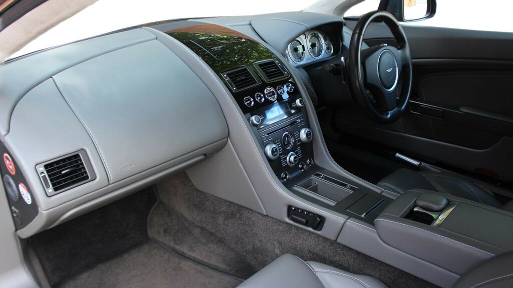 Aston Martin V8 Vantage Coupe Silver #8