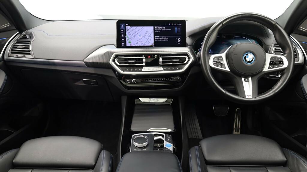 BMW iX3 210Kw M Sport Pro 80Kwh YS73OHZ Grey #4