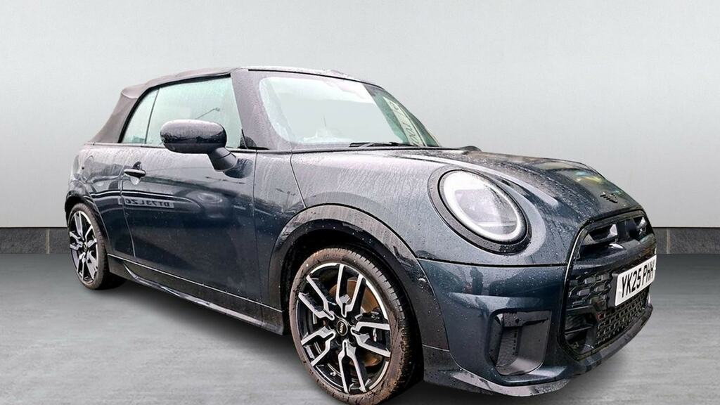 Mini Convertible 2.0 C Sport Level 3 Grey