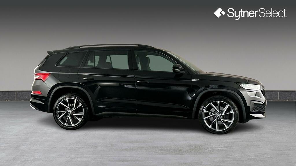 Skoda Kodiaq 2.0 Tdi 200 Sport Line 4X4 Dsg 7 Seat WU23UWZ Black #3