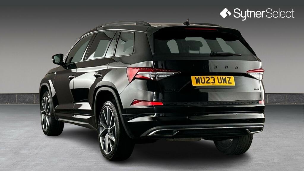 Skoda Kodiaq 2.0 Tdi 200 Sport Line 4X4 Dsg 7 Seat WU23UWZ Black #2