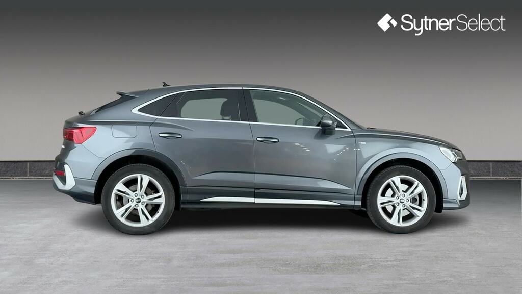 Audi Q3 45 Tfsi E S Line S Tronic AU22TLF Grey #3