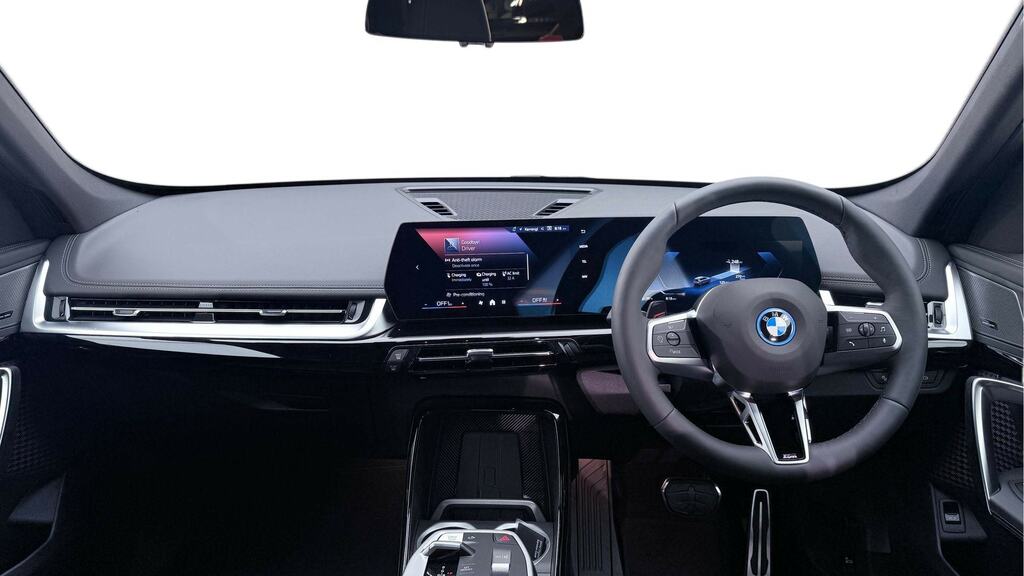 BMW iX1 230Kw Xdrive30 Shadow Edition 65Kwh YS26WHM Grey #4