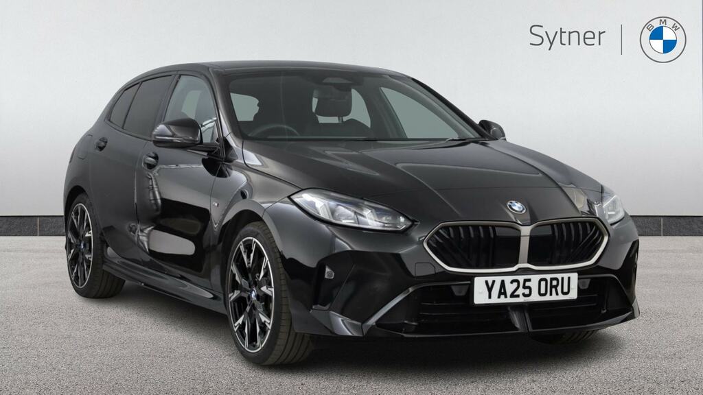 BMW 1 Series 123 Xdrive M Sport Step Black