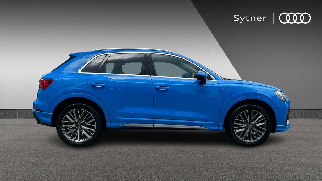 Audi Q3 35 Tfsi S Line S Tronic Comfortsound Pack AK72ENN Blue #4