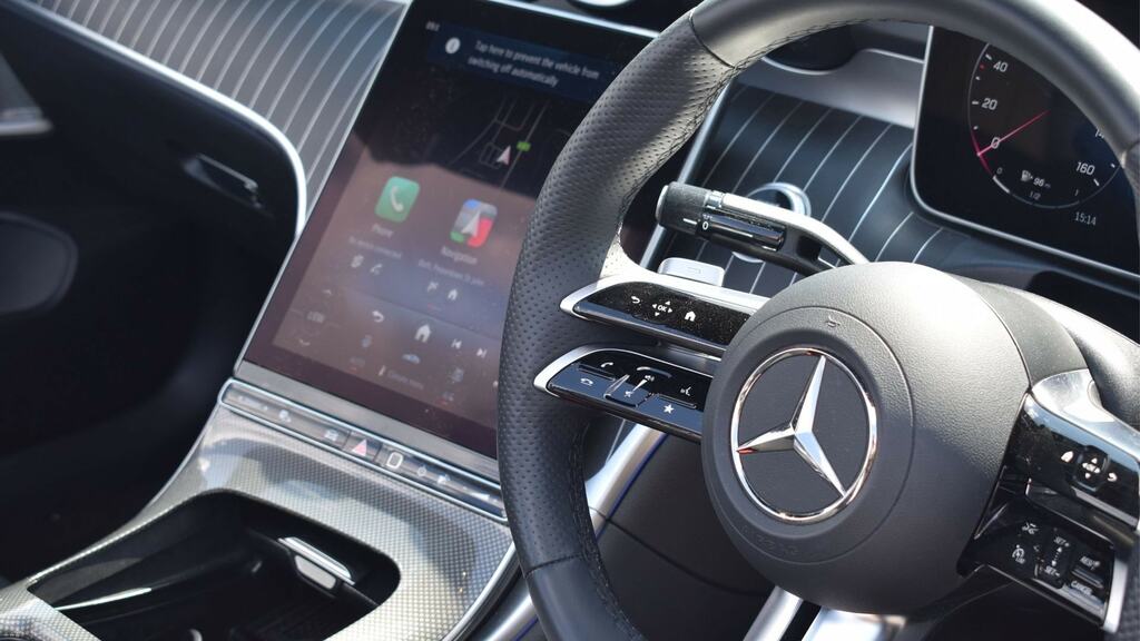 Mercedes-Benz 200 Cle 200 Amg Line Black #10