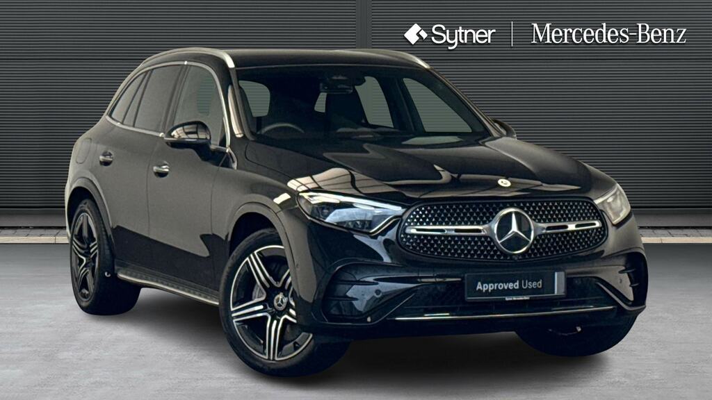 Mercedes-Benz GLC Class Glc 300 4Matic Amg Line Premium 9G-tronic Black
