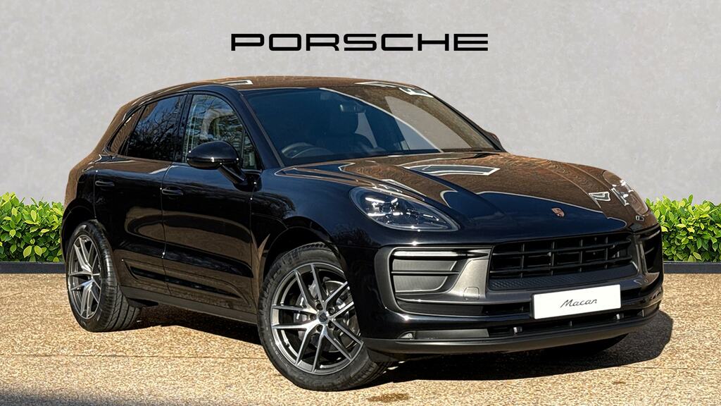 Porsche Macan T Pdk Black