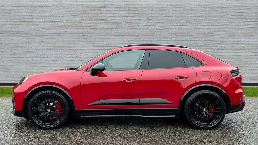 Porsche Macan 420Kw Gts 100Kwh KW75FJF Red #4