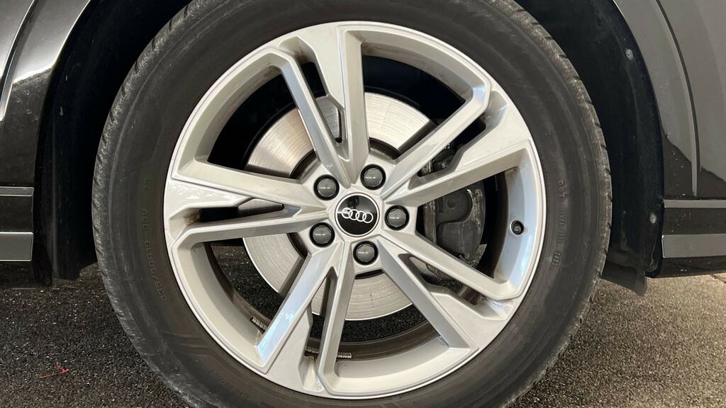 Audi Q3 40 Tfsi Quattro S Line S Tronic Tech Pack Black #5