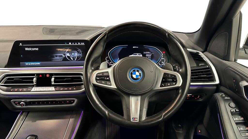 BMW X5 Xdrive45e M Sport EF71JNZ White #5