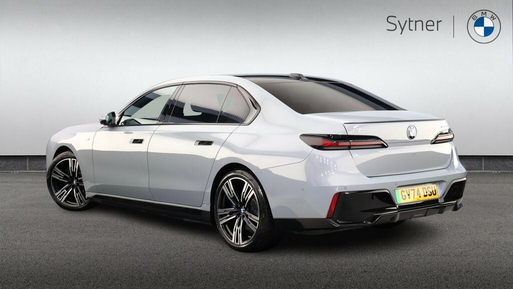 BMW i7 335Kw Edrive50 M Sport 105.7Kwh Grey #2