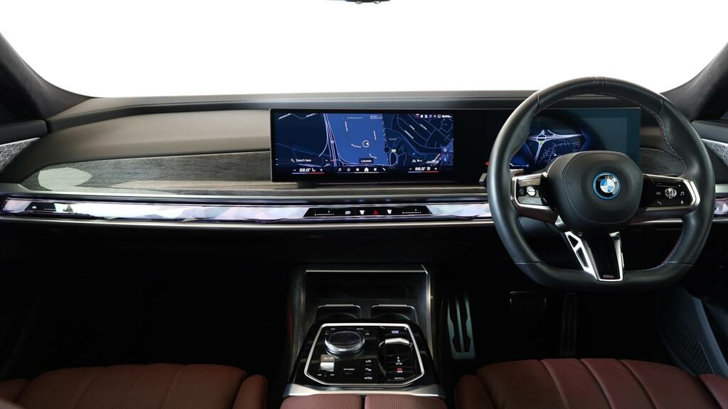 BMW i7 485Kw M70 Xdrive 105.7Kwh Ultimate Pack Grey #4
