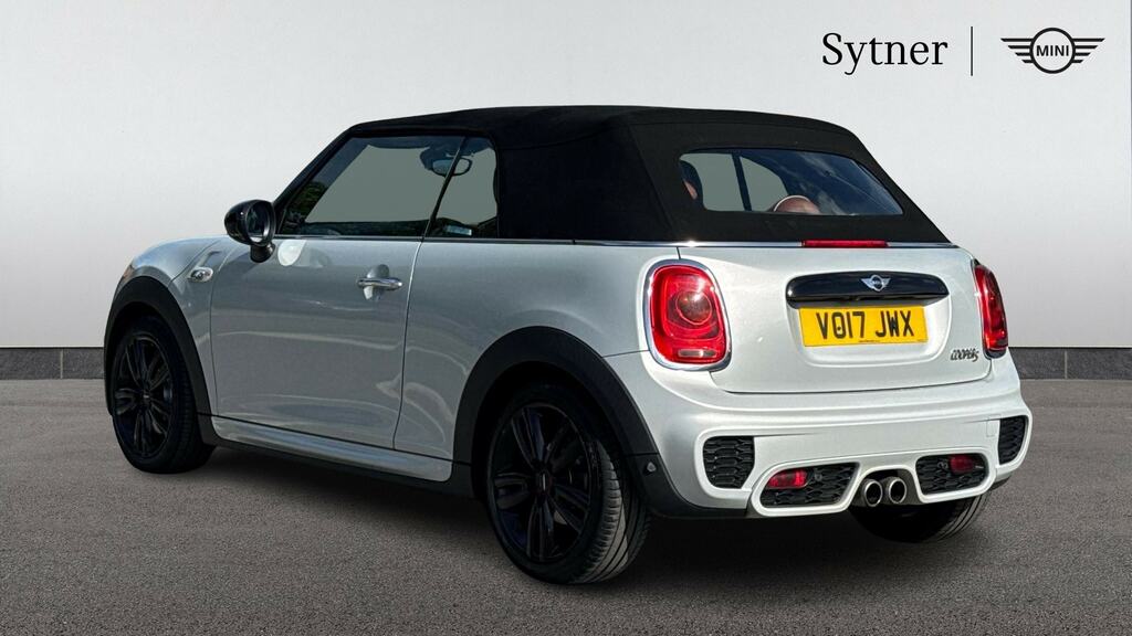 Mini Convertible 2.0 Cooper S Chilijcwsportmedia Pack XL VO17JWX White #2