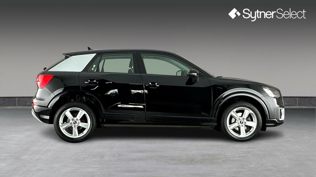 Audi Q2 35 Tfsi Sport S Tronic LV70GAU Black #3