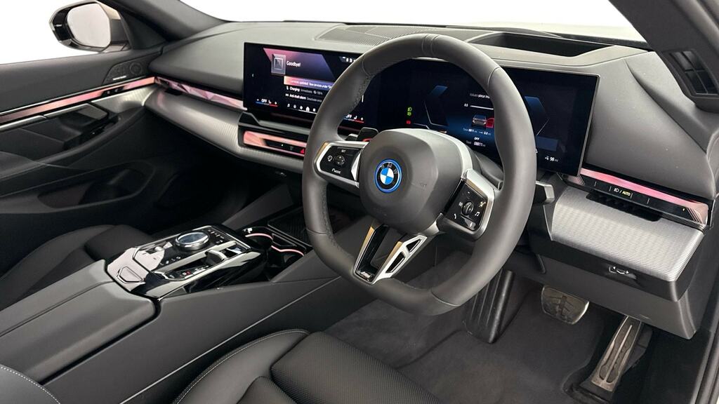 BMW i5 250Kw Edrive40 M Sport 84Kwh YH75CPV Grey #6