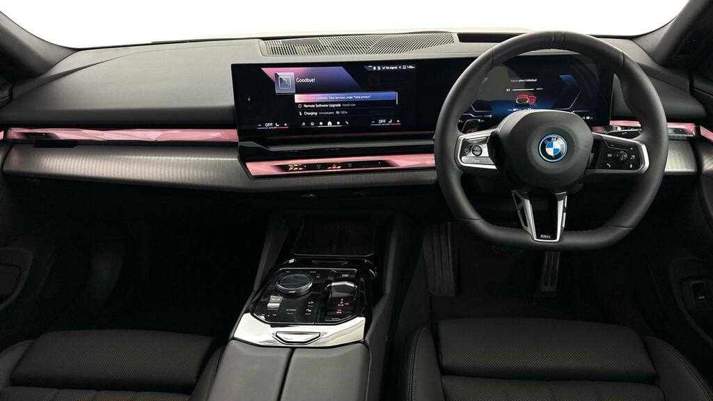 BMW i5 250Kw Edrive40 M Sport 84Kwh YH75CPV Grey #4