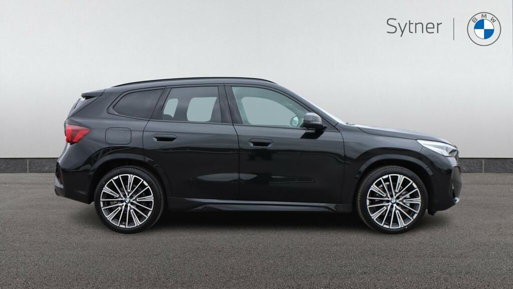 BMW X1 Sdrive 20I Mht M Sport Step AK75ZVX Black #3