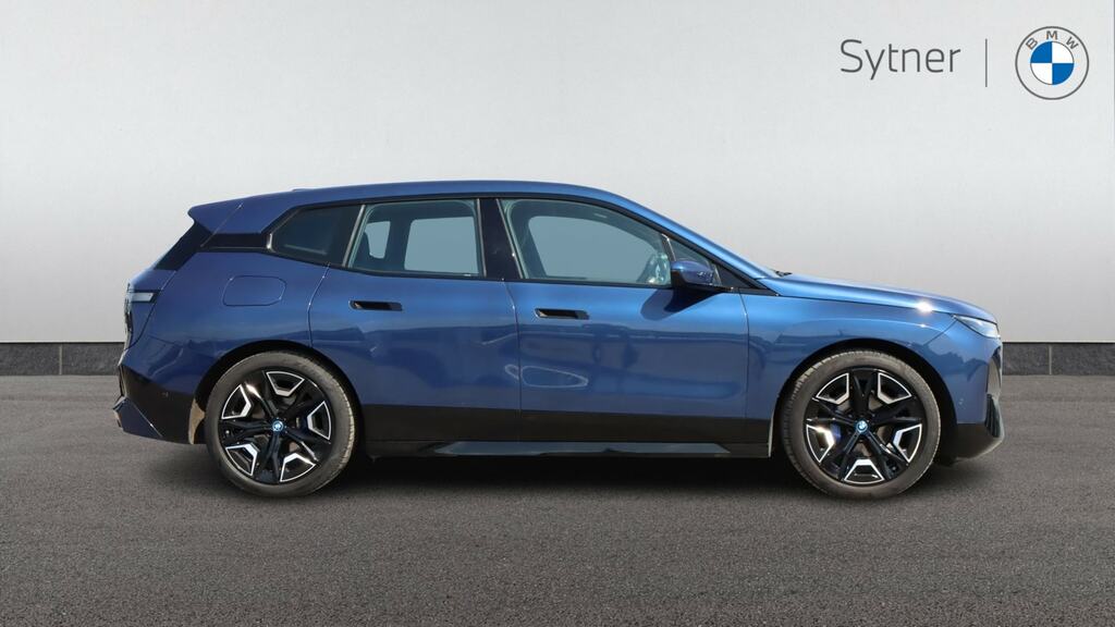 BMW iX 240Kw Xdrive40 M Sport 76.6Kwh HJ23LZG Blue #3