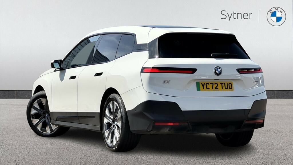 BMW iX 240Kw Xdrive40 Sport Edition 76.6Kwh YC72TUO White #2