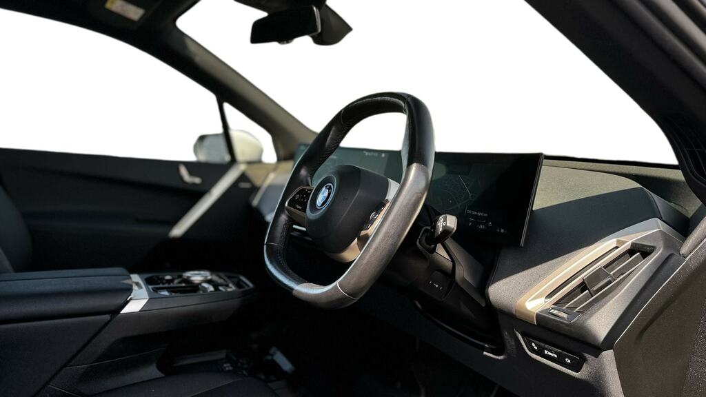 BMW iX 240Kw Xdrive40 Sport Edition 76.6Kwh YC72TUO White #6