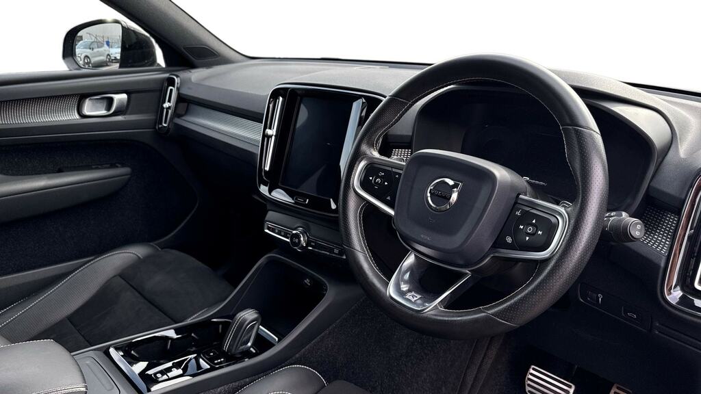 Volvo XC40 2.0 T5 R Design Pro Awd Geartronic GN20NXR Black #5