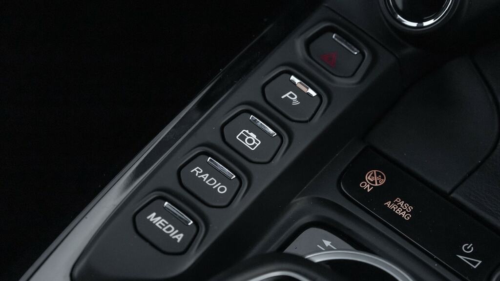 Aston Martin V8 V8 Black #64