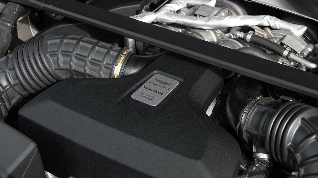 Aston Martin V8 V8 Black #56