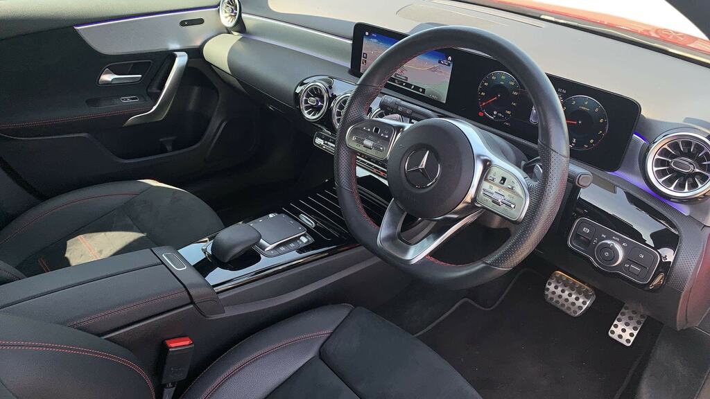 Mercedes-Benz A Class A180 Amg Line Executive KT72OFS Red #3