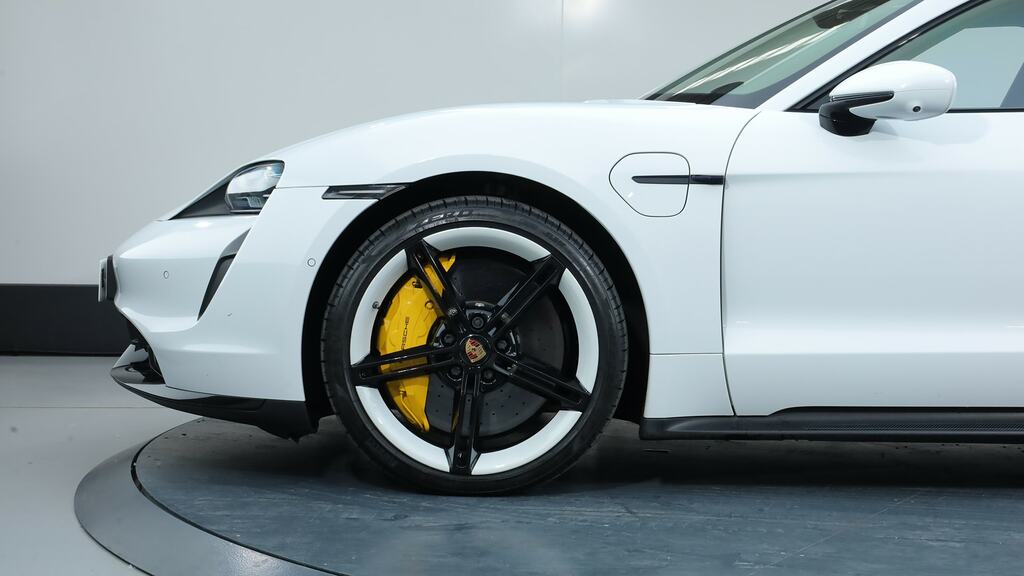 Porsche Taycan 560Kw Turbo S 93Kwh BP20KSZ White #3
