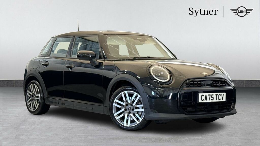 Mini Hatch 1.5 C Classic Level 1 Black