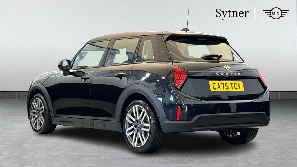 Mini Hatch 1.5 C Classic Level 1 CA75TCV Black #2