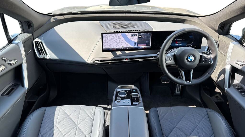 BMW iX 400Kw Xdrive60 M Sport 112Kwh Tech YE75AKP Grey #4