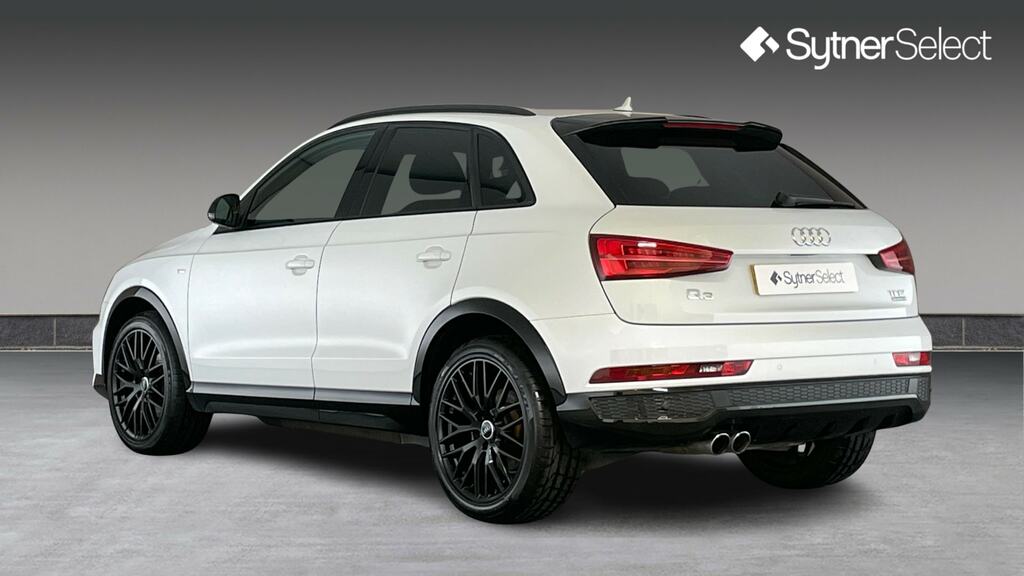 Audi Q3 2.0T Fsi Quattro Black Edition S Tronic GD18HXV White #2