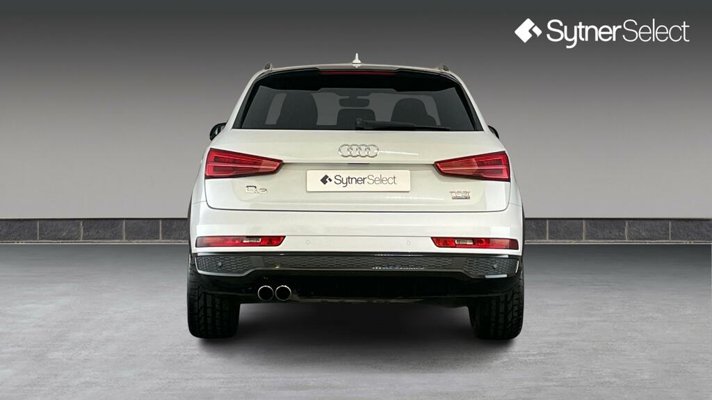 Audi Q3 2.0T Fsi Quattro Black Edition S Tronic GD18HXV White #5