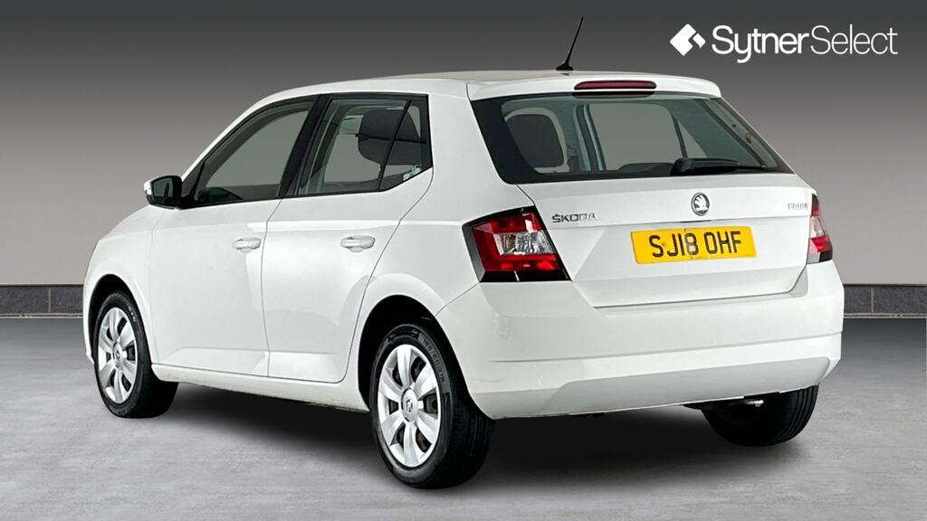Skoda Fabia 1.0 Mpi 60 S SJ18OHF White #2