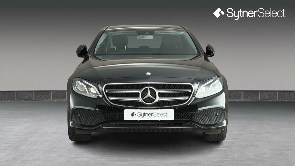 Mercedes-Benz E Class E350d Se 9G-tronic SP67HOH Black #4