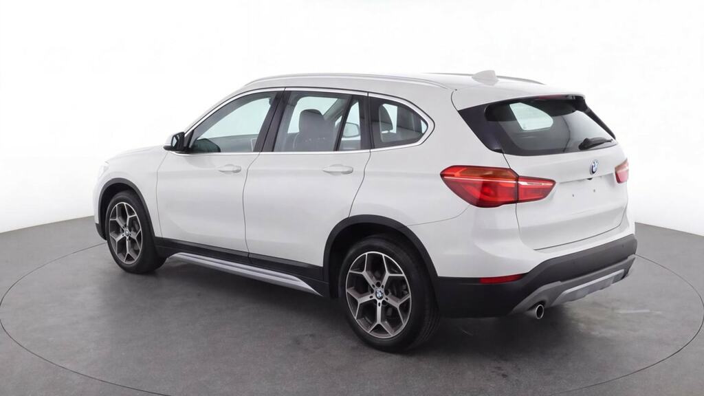 BMW X1 Sdrive 18I Xline White #3