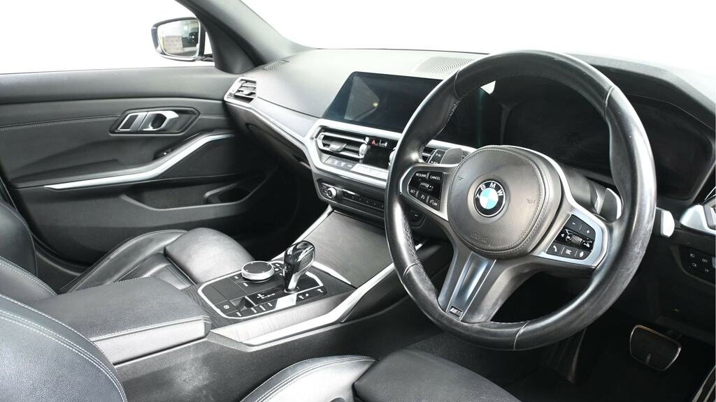 BMW 3 Series 320I M Sport Step YH21HWK White #6