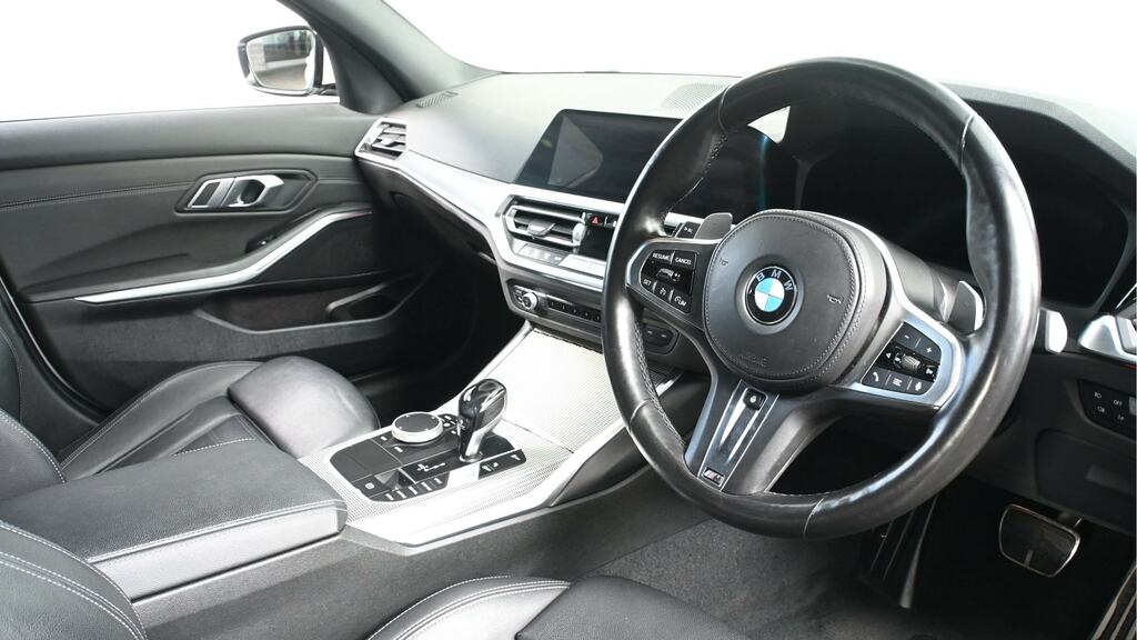 BMW 3 Series 320I M Sport Step SW21RBO White #6