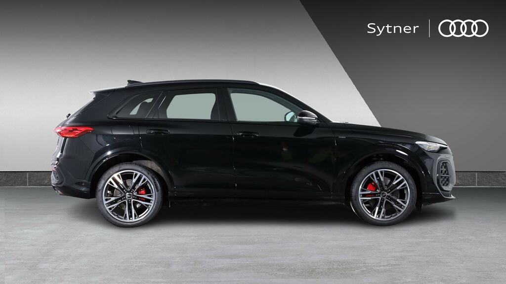 Audi Q5 2.0 Tfsi E Quattro 299 Edition1 S Tronic Sv Black #4