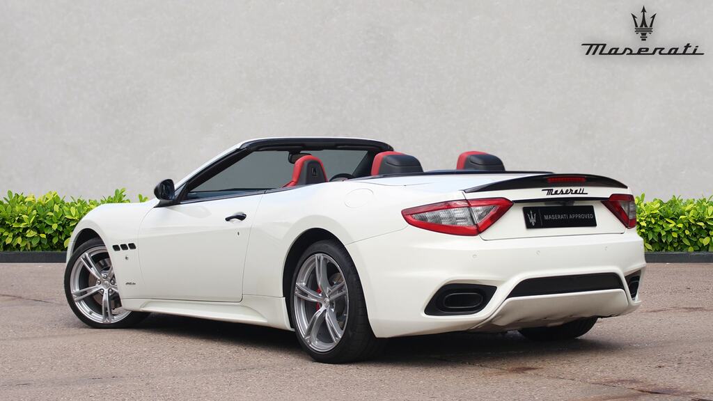 Maserati GranCabrio V8 Sport Mc Shift White #4