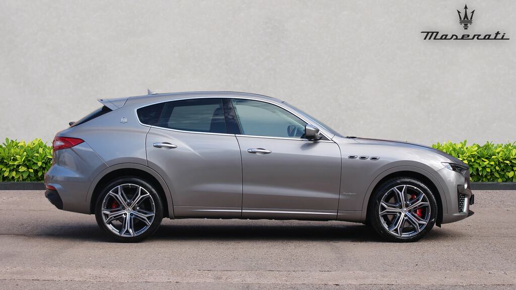 Maserati Levante V6 Gransport Silver #2