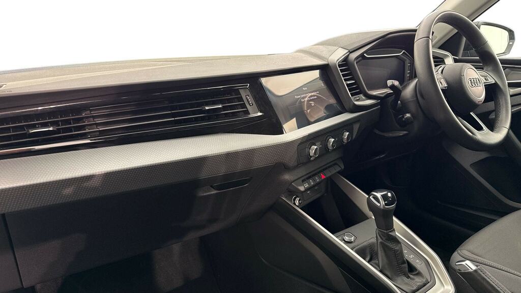 Audi A1 30 Tfsi Sport S Tronic YC74OLP Black #2