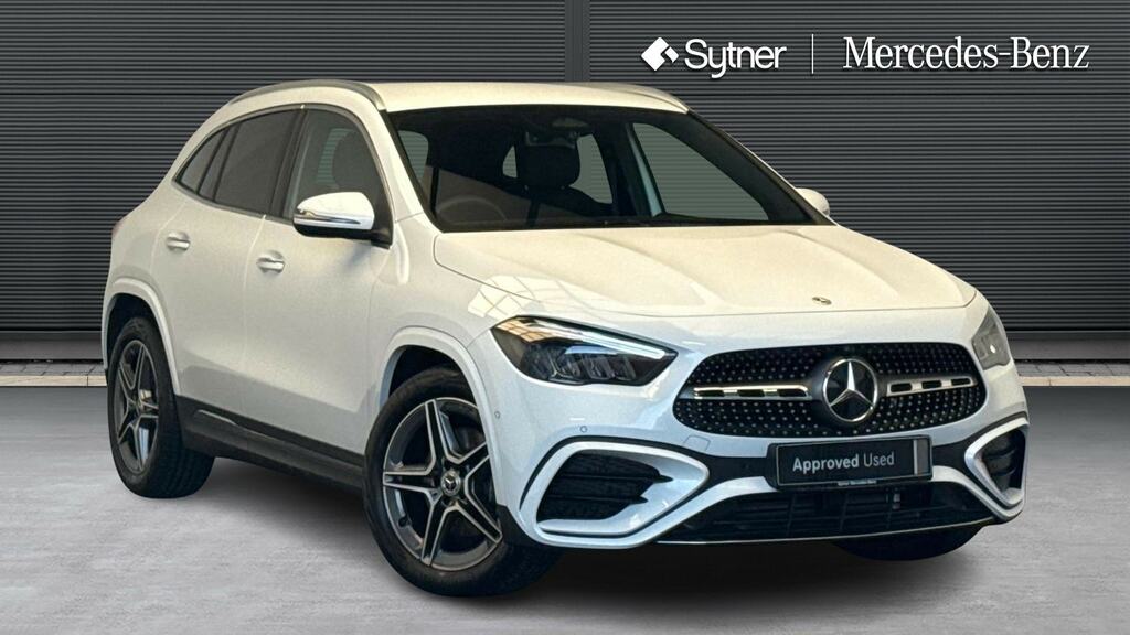 Mercedes-Benz GLA Class Gla 200D Amg Line Executive White