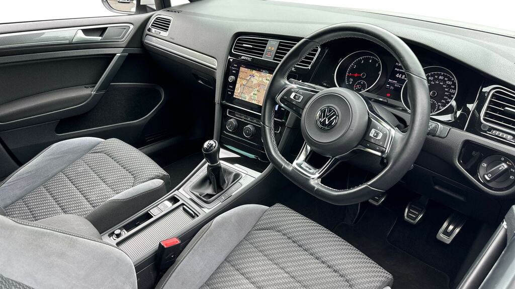 Volkswagen Golf 1.5 Tsi Evo 150 R-line YK18UAV White #3