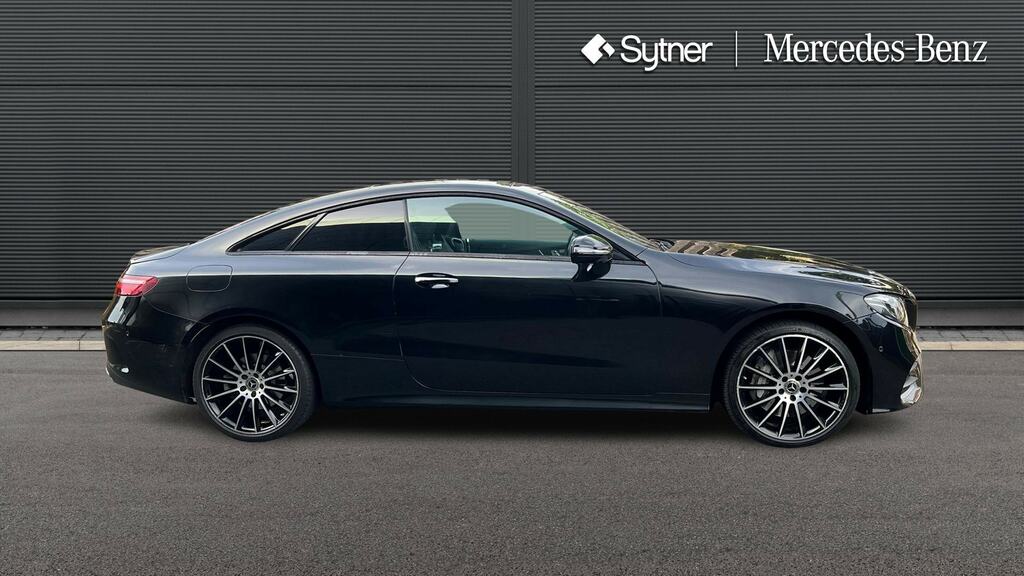 Mercedes-Benz E Class E400d 4Matic Amg Line Premium Plus 9G-tronic LJ70UFP Black #4