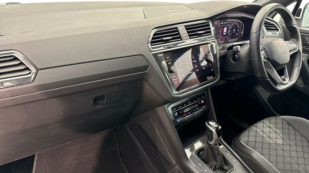 Volkswagen Tiguan 2.0 Tdi R-line Dsg PL23TVP White #2