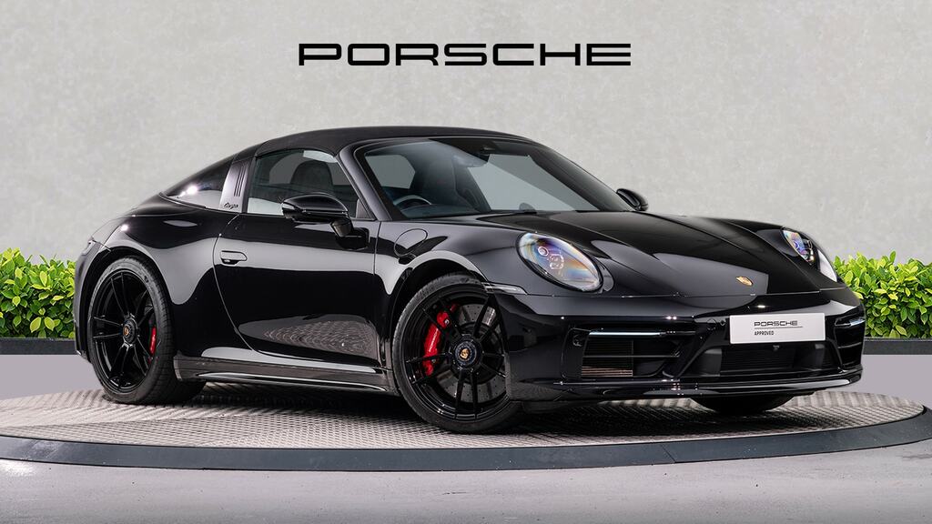 Porsche 911 Gts Pdk Black