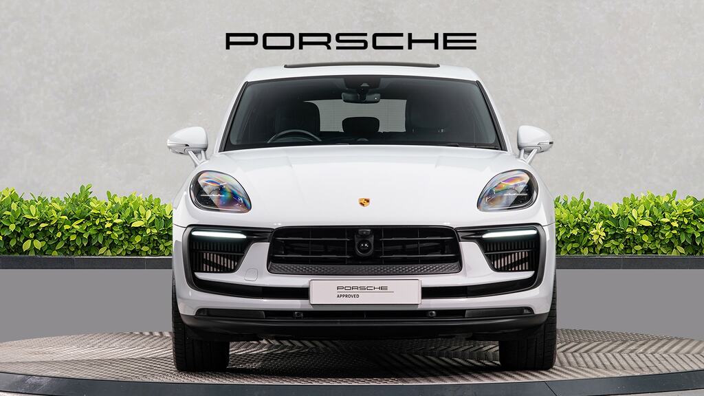 Porsche Macan S Pdk CL23OWA White #2